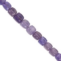 75cts Lavender Fluorite Faceted Cube Approx 5 To 7mm, 14cm Strand With Spacers