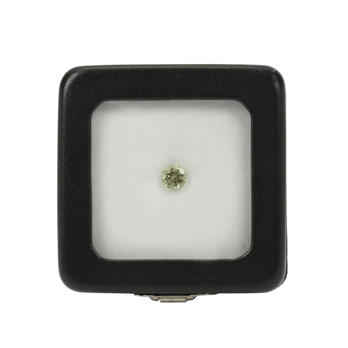 0.90cts Csarite® Approx 6x6mm Round (N) 3 0.90cts Csarite® Approx 6x6mm Round (N)