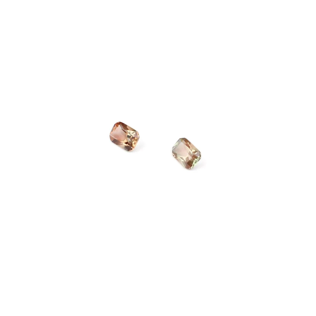 1.6cts Oregon Sunstone 7x5mm Octagon Pack Of 2 (N) 3 1.6cts Oregon Sunstone 7x5mm Octagon Pack Of 2 (N)