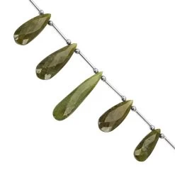 80cts Vesuvianite Faceted Elongated Pear Approx 21x9 To 30x11mm 15cm With Hematite (Approx 3mm) And Plastic Spacers